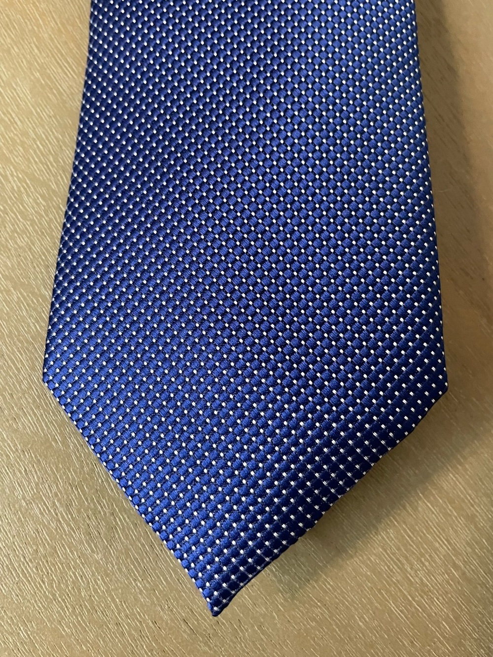 Club Room tie